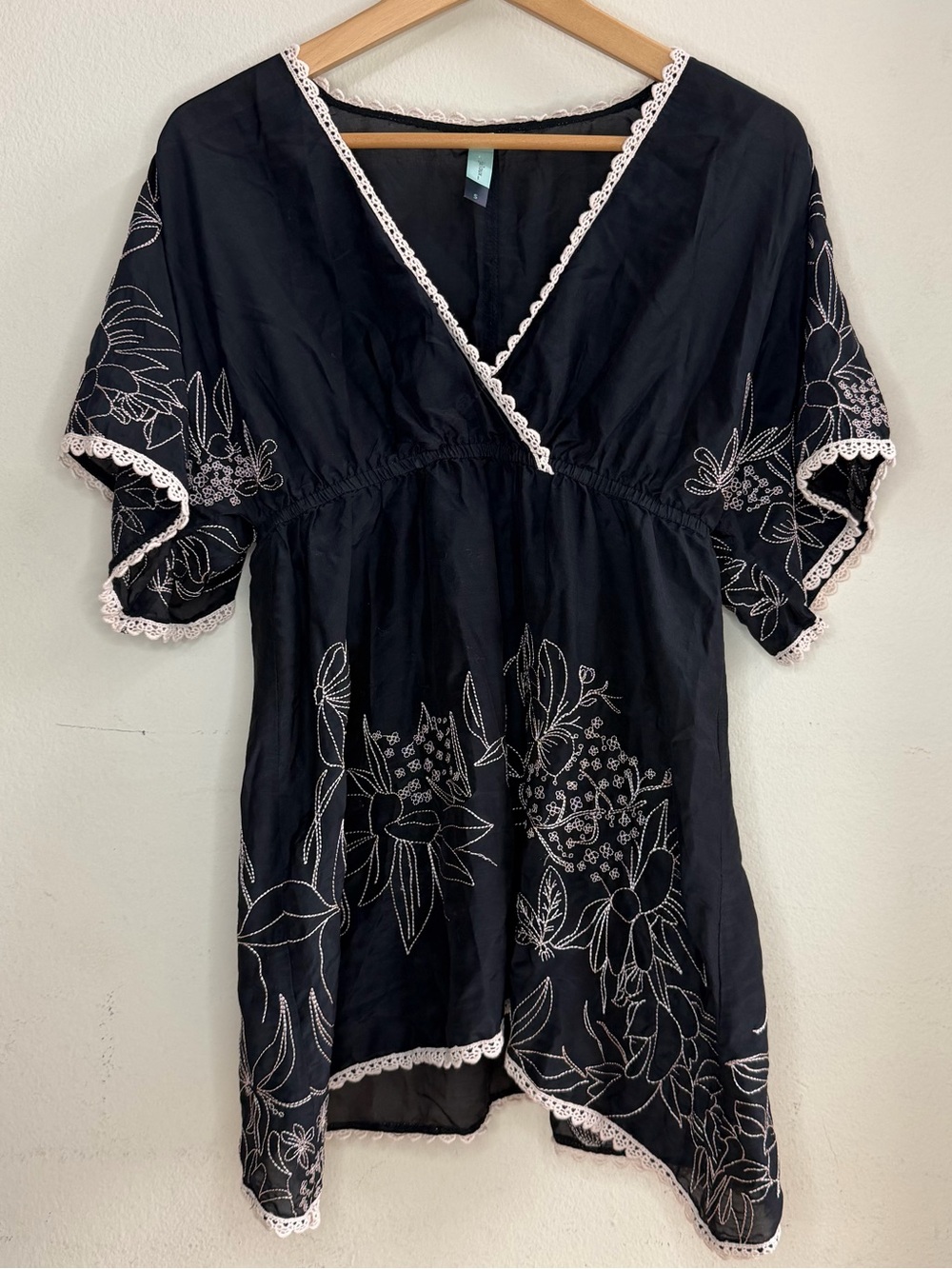 Jaloux Women’s Small Black Embroidered Cotton Silk Boho Tunic Blouse Lace Trim
